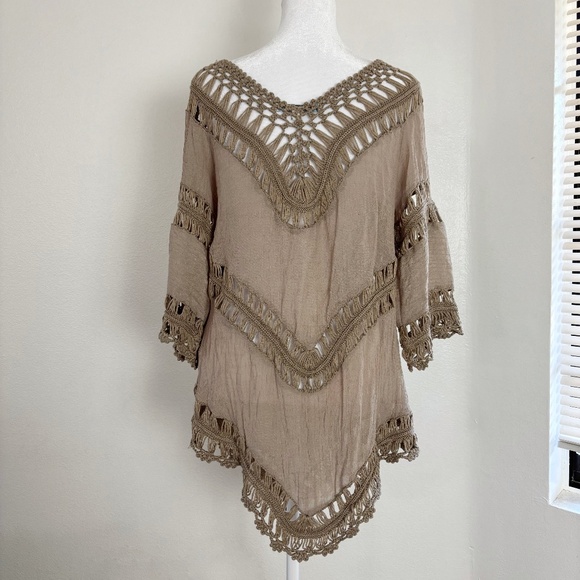 Cecico Taupe Crochet-Trim Tunic Top | Size S - Picture 3 of 8